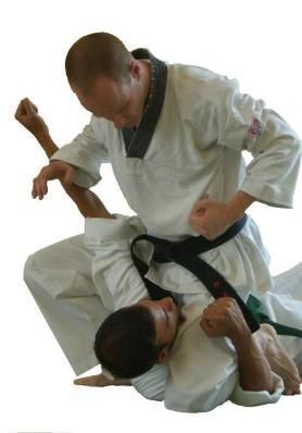 Bodenkampf TKD_Bodenkampf_DH-KL.jpg